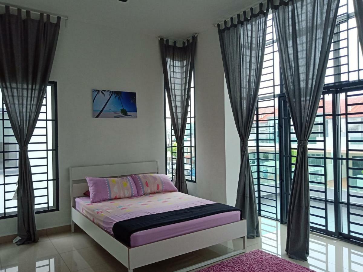 Apartamento Casuarina Sea Breeze Desaru Exterior foto